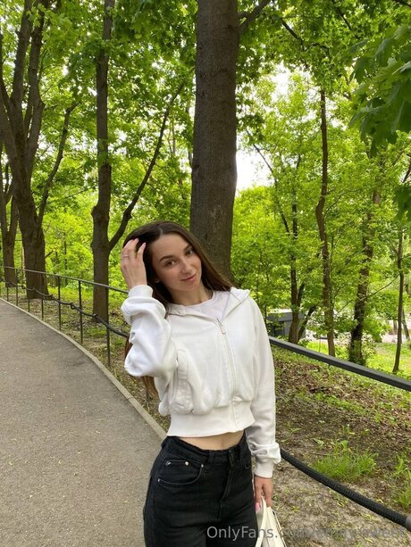 Emily Sweet star best img