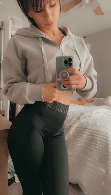 Lana Chairez pornstar naked photo