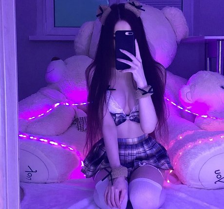 lolityyan sexy model pictures