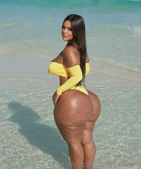 curvygirlteam nude actress image