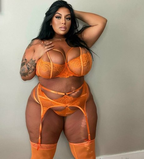 curvygirlteam Profile pic