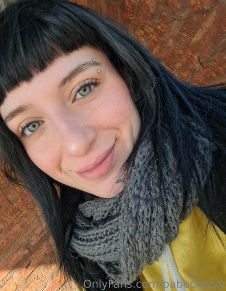 babecrazyy star hot pictures