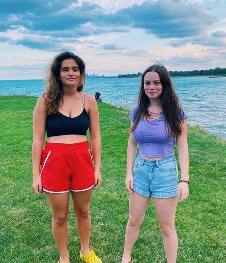 Deena E pornstar naked gallery