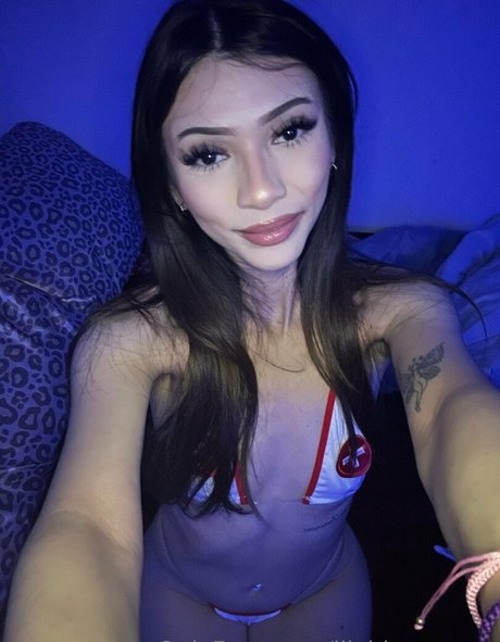 ariiadams nudes star photos