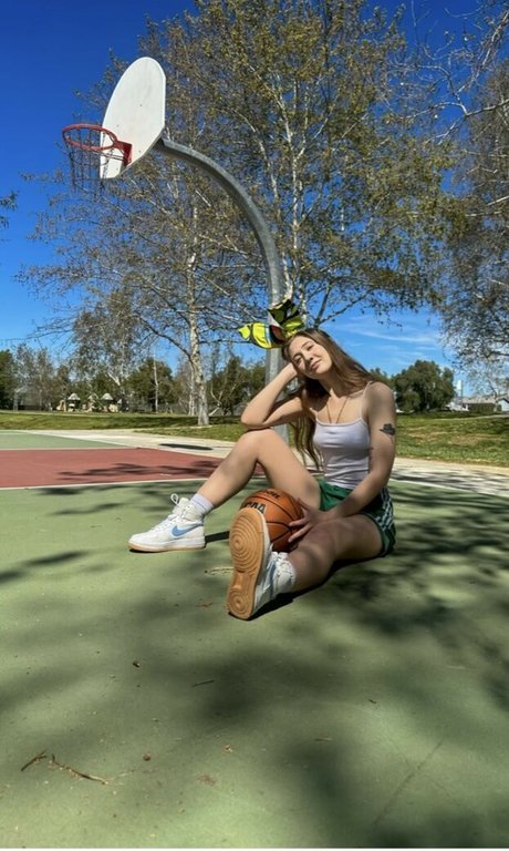 Jordanburton nude pornstar pics