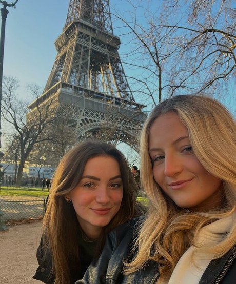 Rosie Bentham hot actress images