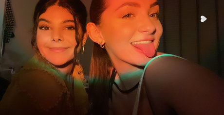 Rosie Bentham model naked galleries