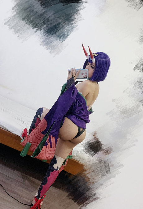 adri ch4n naked actress photos