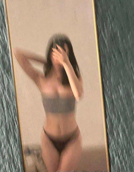 Abicita a star naked pics