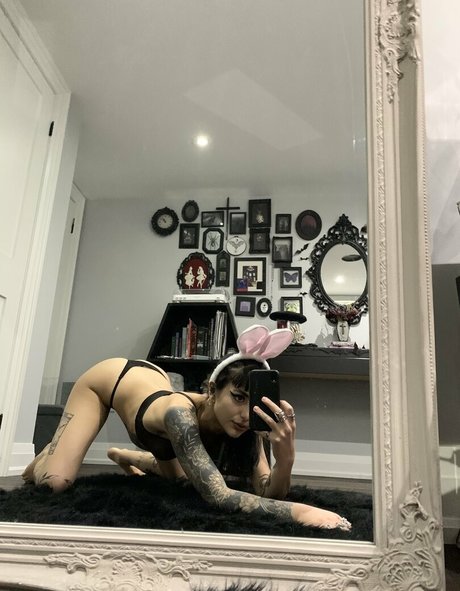 gothhbabyy naked model archive