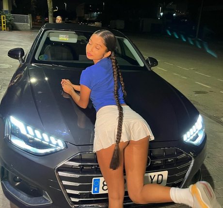 Bbtrickz model top img