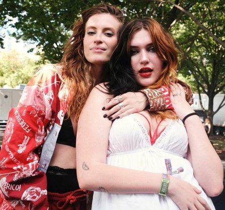 Gayle hd actress images