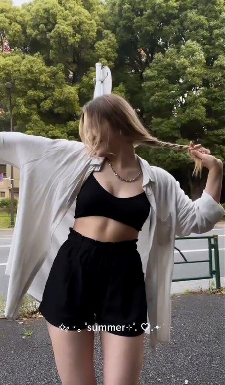 miafitz model perfect img