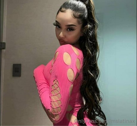 mslatinax model nudes image