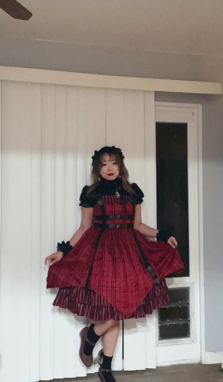 pearlpeony adult actress gallery