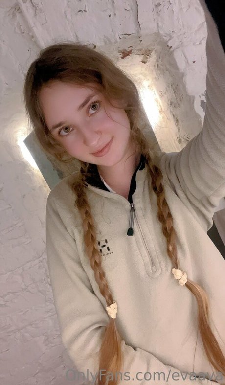 Evaava star nude pictures