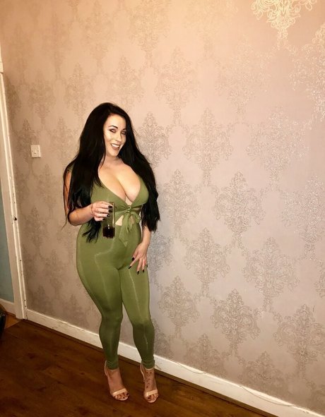 Kelly Louise Sheridan art pornstar picture