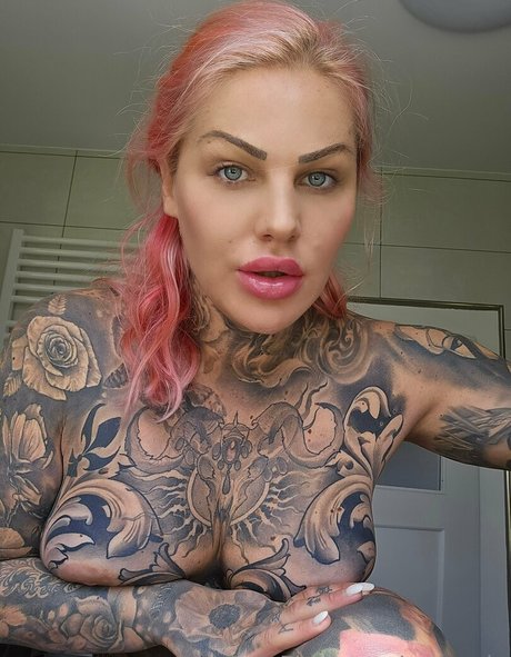 mary vip star nudes gallery