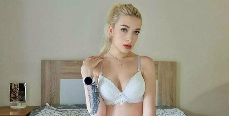 aliyarowefree sexy model image