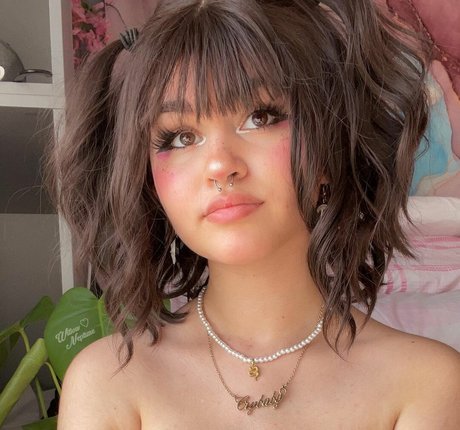 willowsdreaming perfect pornstar gallery