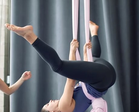 Megan Batoon xxx model images