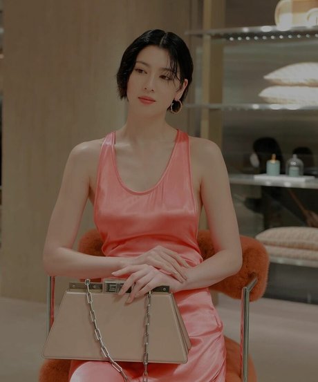 Ayaka Miyoshi model hd gallery