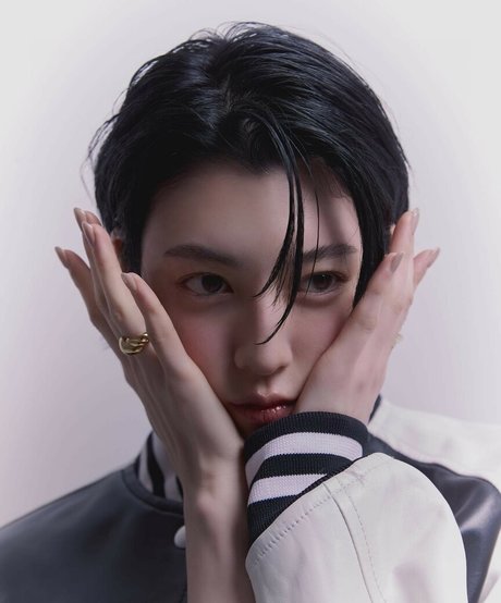 Ayaka Miyoshi star pretty picture