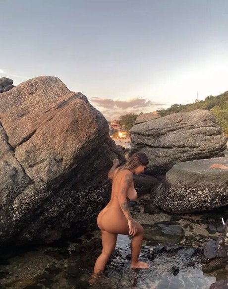 Julia Bhering star erotic picture