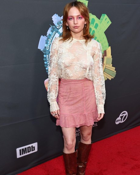 Alexis G Zall sexy star photos