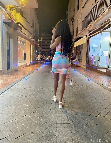 bellapussy25 pretty pornstar picture