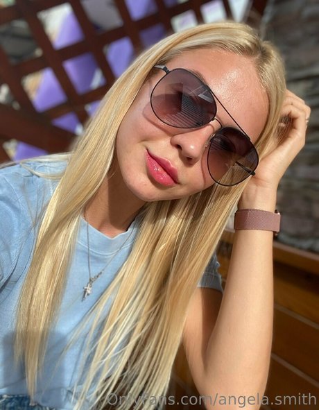 angela smith high quality model pics