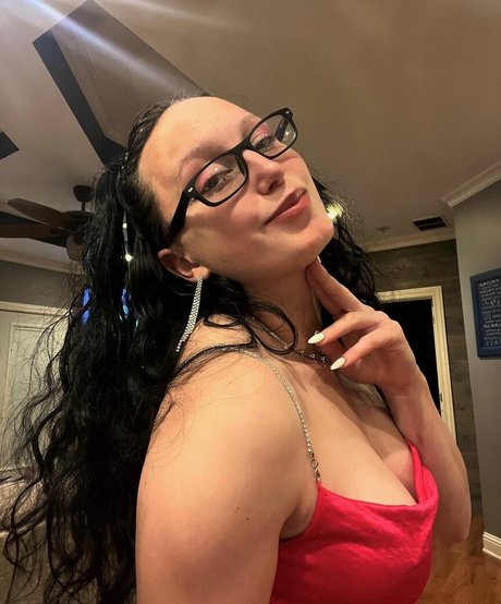 MuscleMommy002 xxx actress img