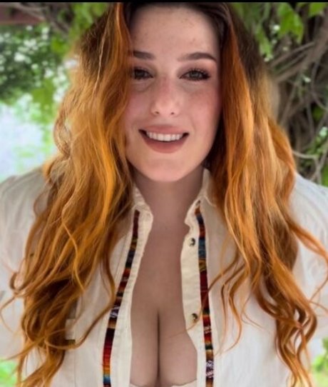 Moxy Mary erotic pornstar pics