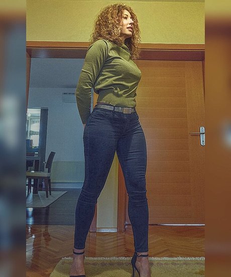 Mrs G Comics naked actress pictures