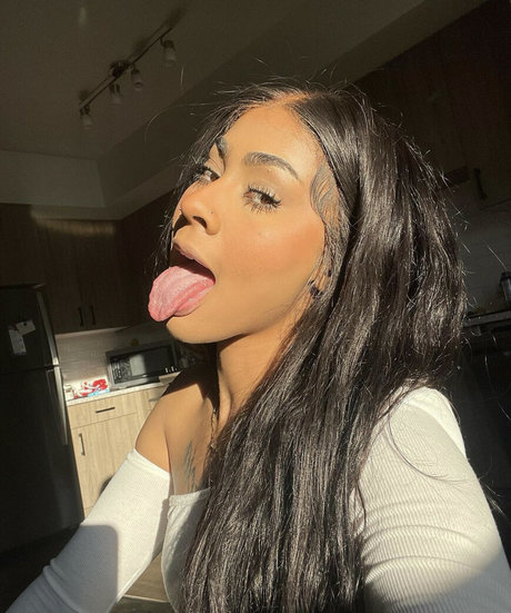 Gabriella Gurbs art actress img