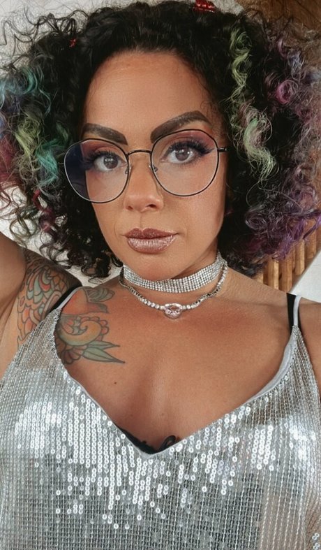 Solo Darling beautiful pornstar image