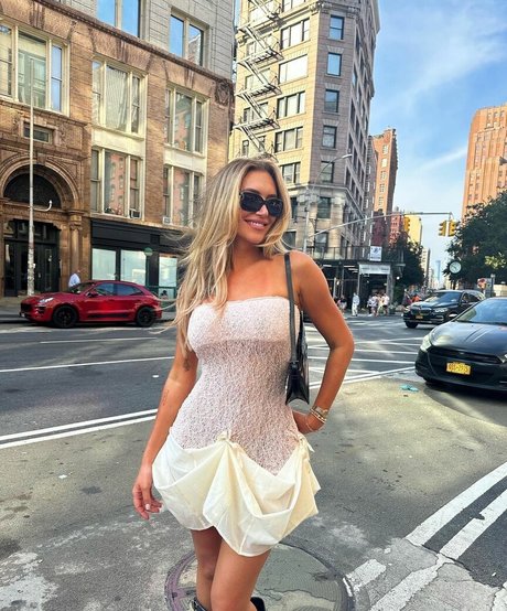 Anastasia Karanikolaou pornstar pretty image