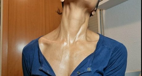 teomasole erotic actress photo