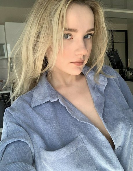 ShySonja nudes actress image