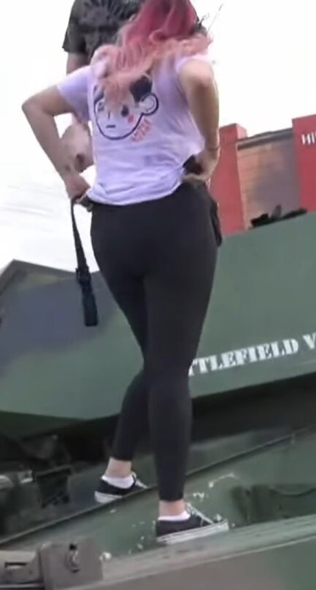 Alluux pornstar hd photos