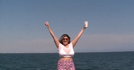 Alluux model erotic pictures