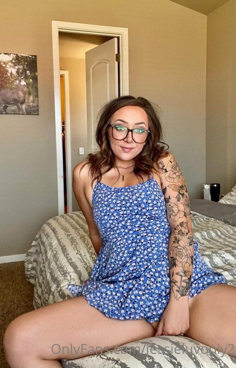 jessieluvonly2 pretty star img