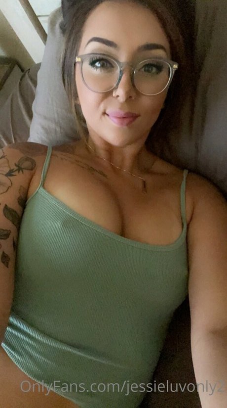 jessieluvonly2 star free pictures