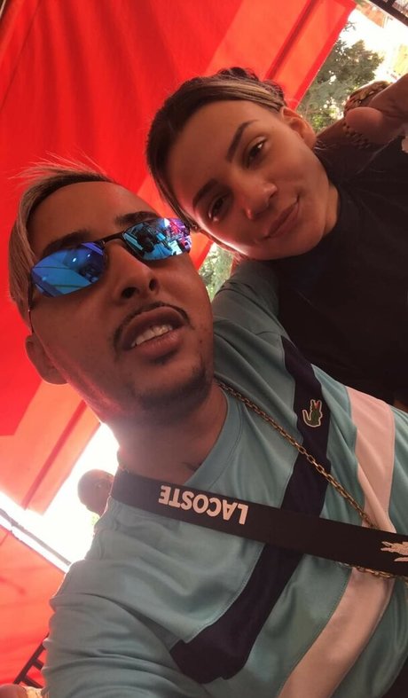 Canaldadudax pornographic star pics