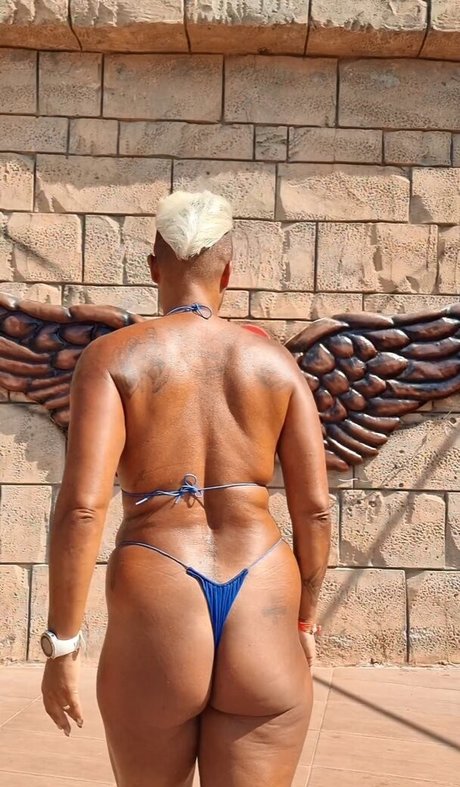 Carro Oberg model erotic photo