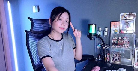 Tamirana NS naked actress picture