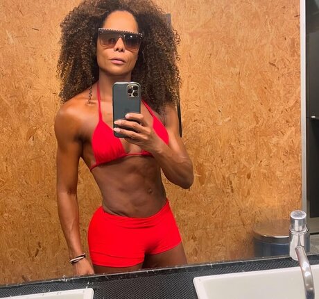 Adriana Bombom star nice pictures