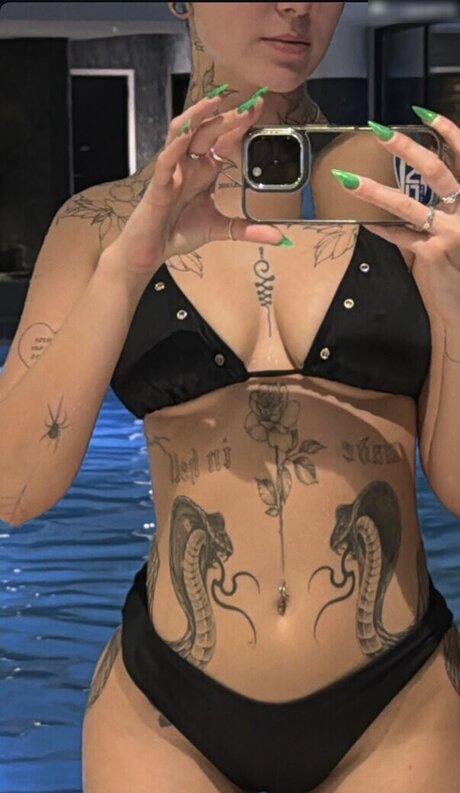 Cloudy DJ art star galleries