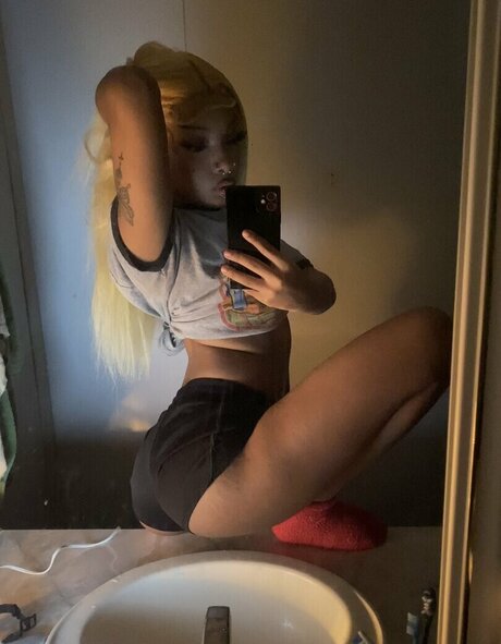 mybonez naked actress archive