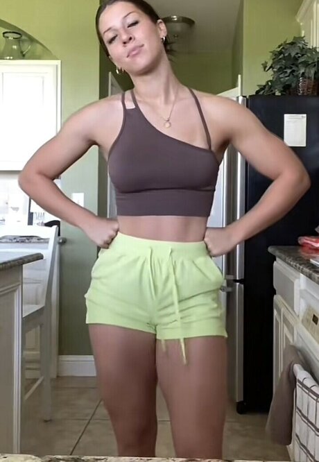 Allison Royalty pornstar xxx archive